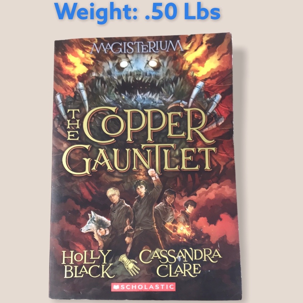 📚2/$6  The Copper Gauntlet #2 in the Magisterium Series